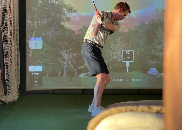 Apartment Unique In Telliskivi Creative With Private Sauna & Golf Simulator Tallinn